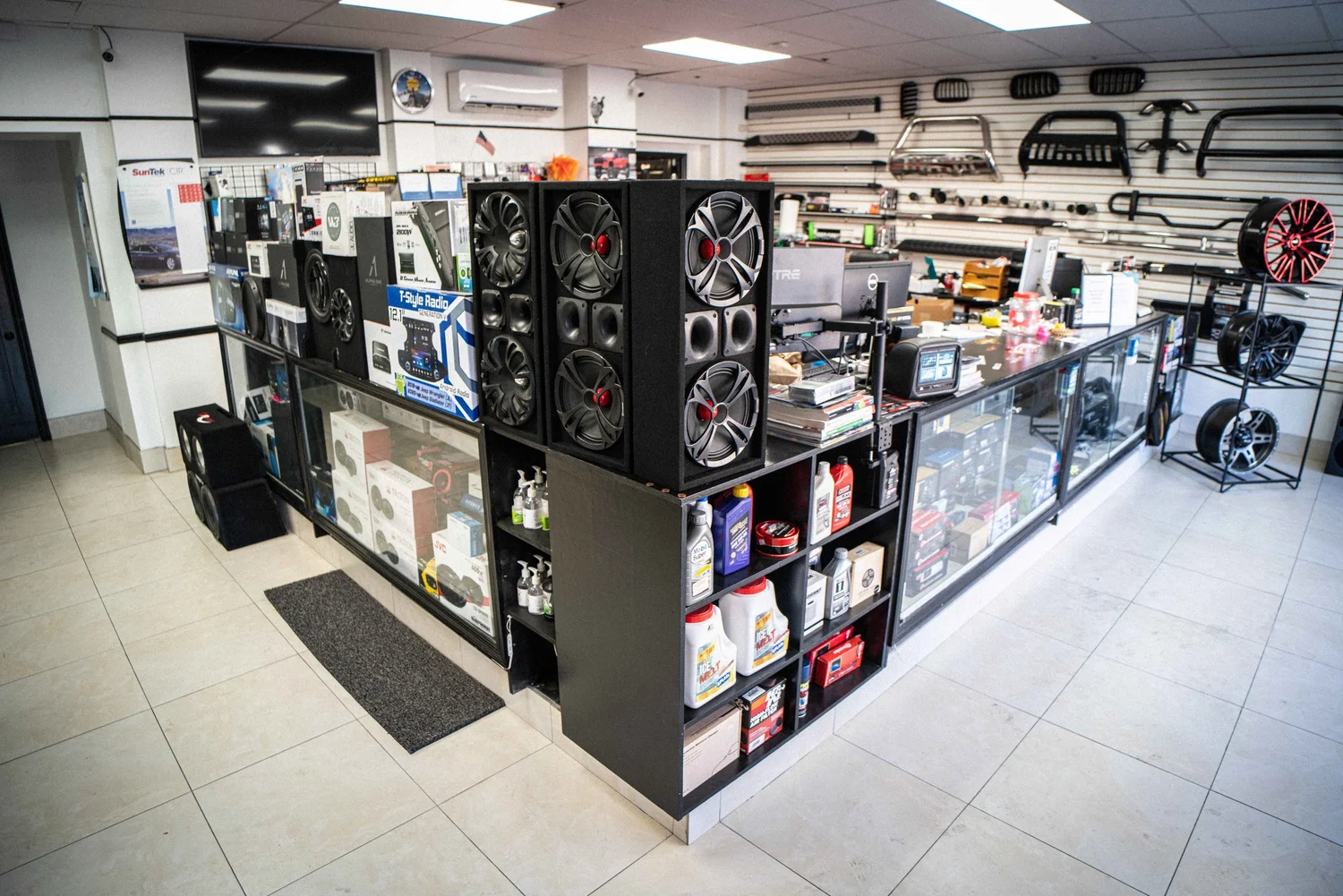 Idea First Motorsport showroom